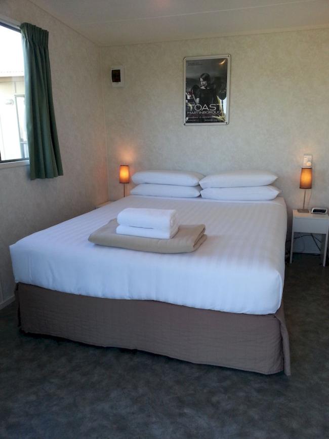 Martinborough TOP 10 Holiday Park,MartinboroughPhotos,Reviews,Deals