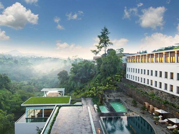 Padma Hotel Bandung,Bandung:Photos,Reviews,Deals