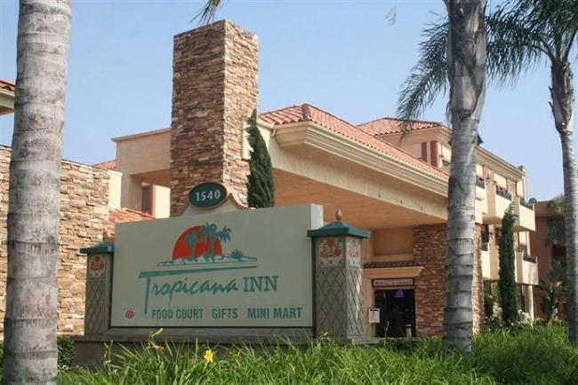 Tropicana Inn and Suites Anaheim,Disneyland-Anaheim:Photos,Reviews,Deals